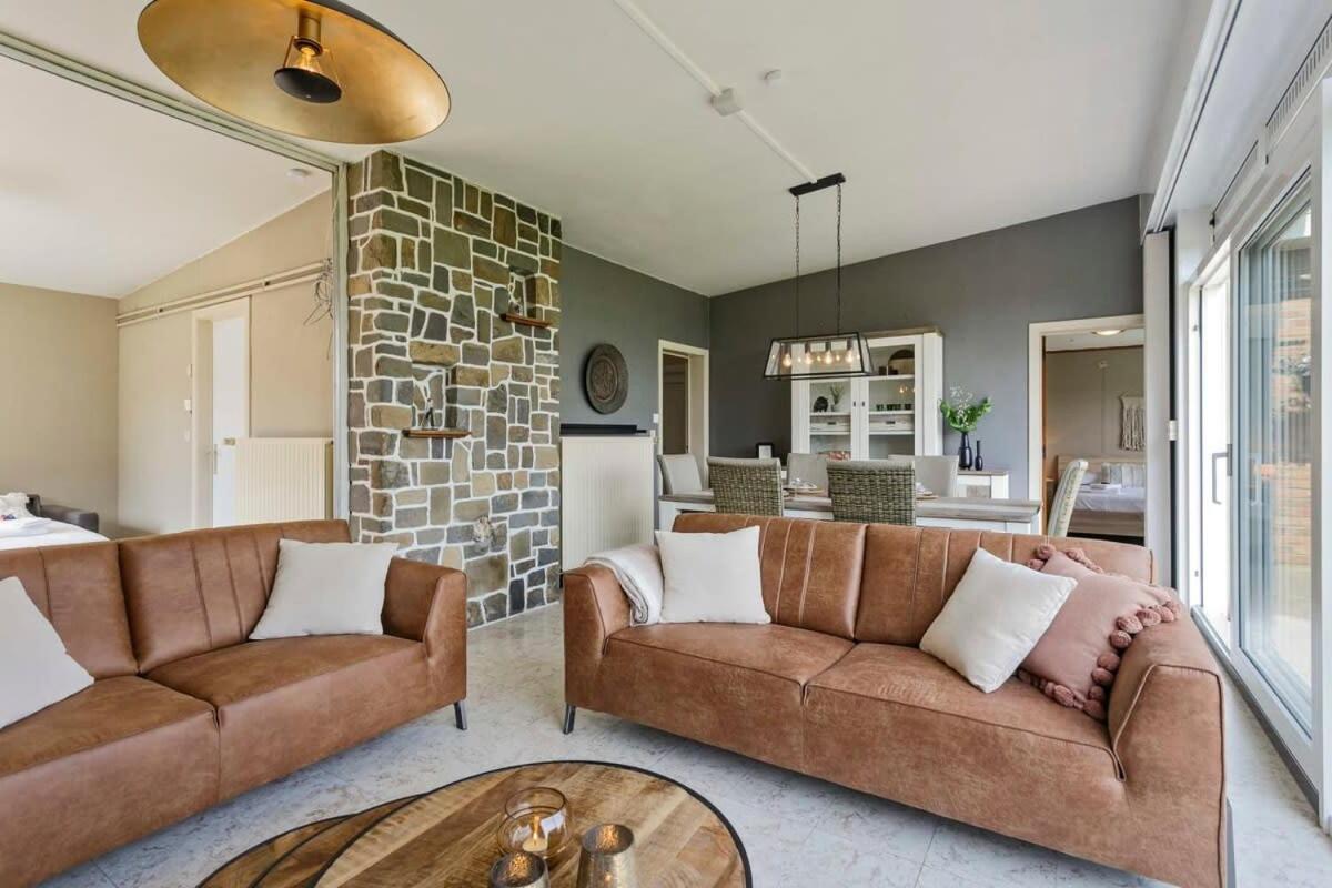 Вилла Huswell - Bungalow With Garden At 5 Minutes From The Beach Де-Хаан Экстерьер фото