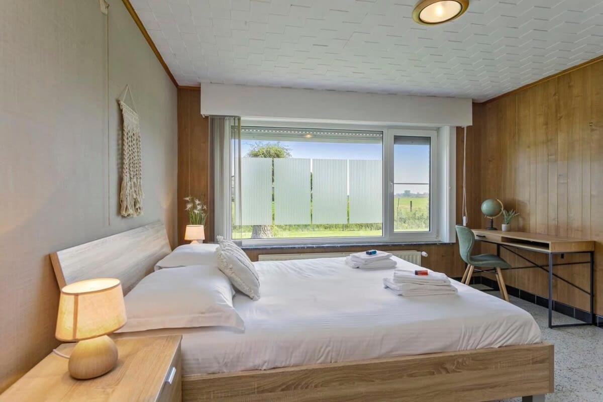 Вилла Huswell - Bungalow With Garden At 5 Minutes From The Beach Де-Хаан Экстерьер фото